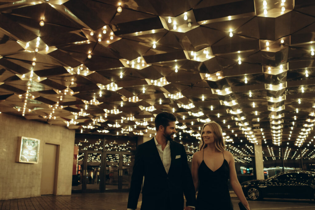 An Elopement-Style Engagement Photoshoot in Vegas