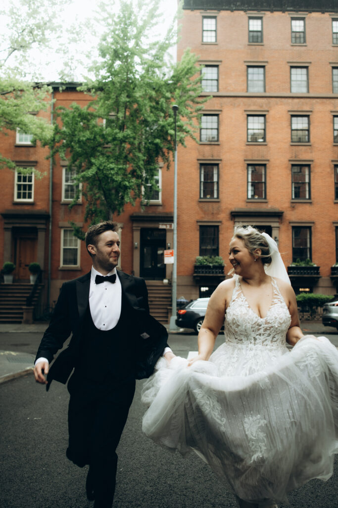 A Timeless and Intimate New York City Wedding in Dumbo, Central Park, Brooklyn Heights - vintage wedding