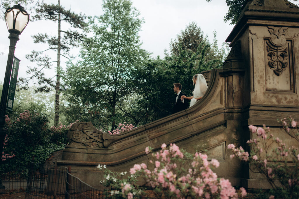 A Timeless and Intimate New York City Wedding in Dumbo, Central Park, Brooklyn Heights - vintage wedding