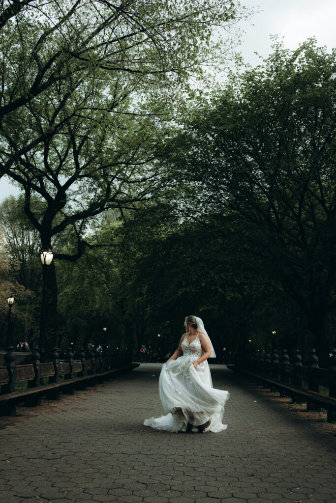 A Timeless and Intimate New York City Wedding in Dumbo, Central Park, Brooklyn Heights - vintage wedding