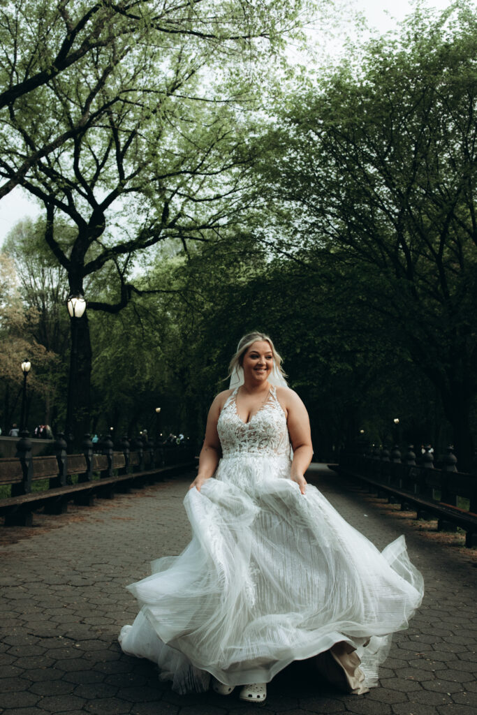 A Timeless and Intimate New York City Wedding in Dumbo, Central Park, Brooklyn Heights - vintage wedding