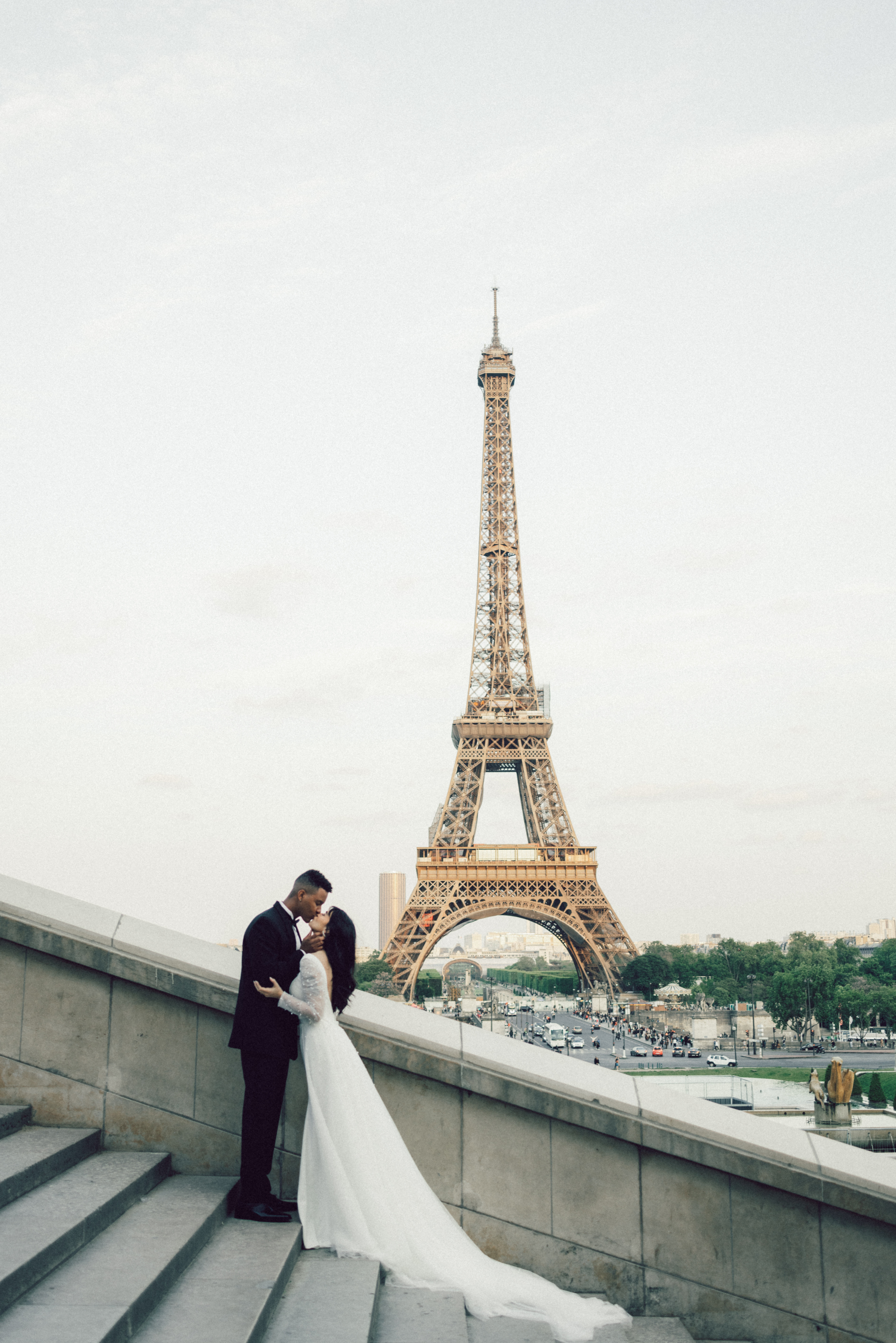 A Magical Elopement in Paris ft. the Louvre, Arc de Triomphe, and Eiffel Tower couples photos from an international elopement photographer