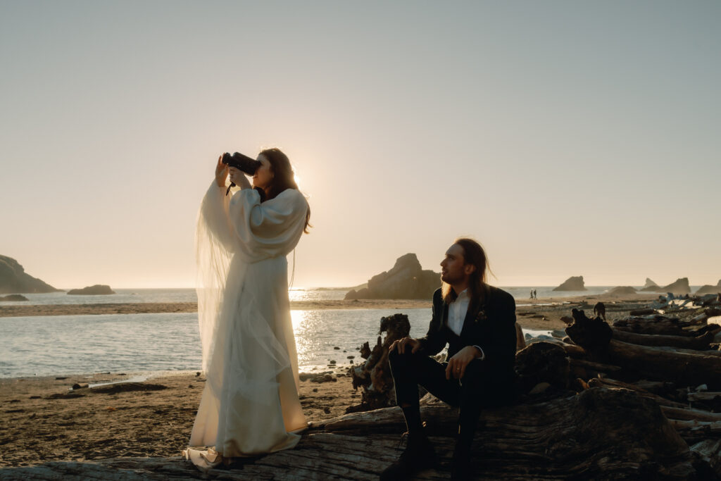 An Intimate Oregon Coast Elopement by Abby Leigh Photography: Documentary Wedding Photographer telling your love story