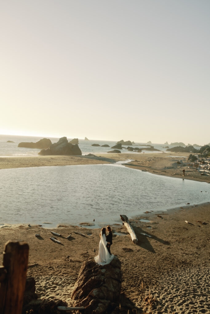 An Intimate Oregon Coast Elopement by Abby Leigh Photography: Documentary Wedding Photographer telling your love story