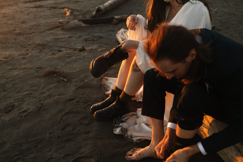 An Intimate Oregon Coast Elopement by Abby Leigh Photography: Documentary Wedding Photographer telling your love story