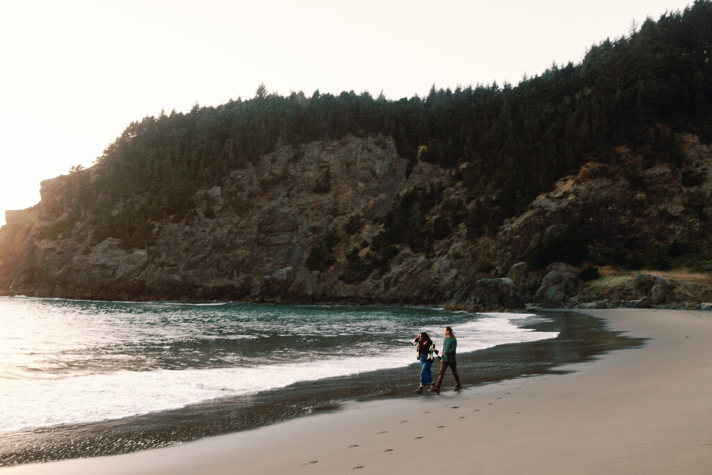 An Intimate Oregon Coast Elopement by Abby Leigh Photography: Documentary Wedding Photographer telling your love story