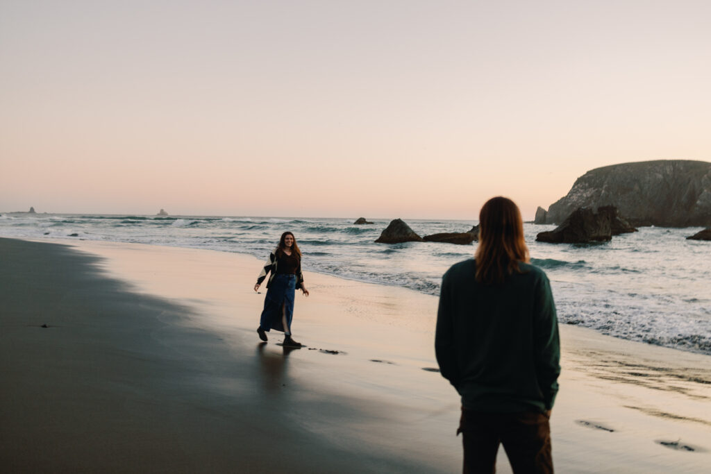 An Intimate Oregon Coast Elopement by Abby Leigh Photography: Documentary Wedding Photographer telling your love story