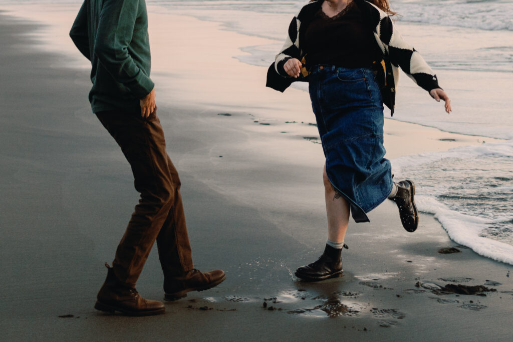 An Intimate Oregon Coast Elopement by Abby Leigh Photography: Documentary Wedding Photographer telling your love story